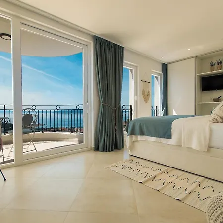 Smaragd - Perle - Luxury With Shared Pool 마카르스카